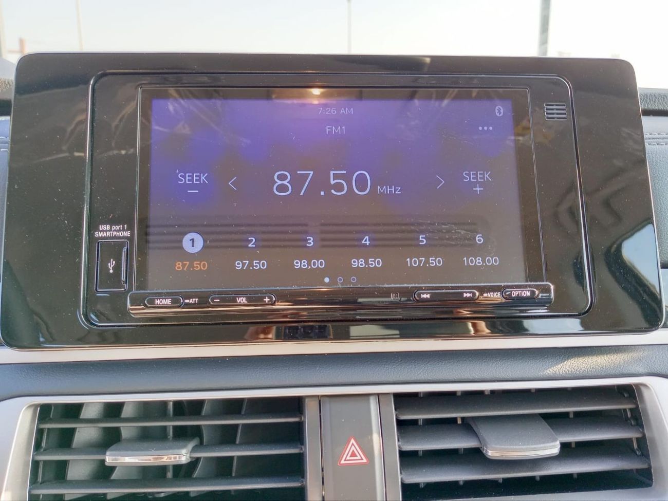 Mitsubishi Xpander Cross 2024 FWD 1.5L Gasoline SUV ,  7 Seats grey color