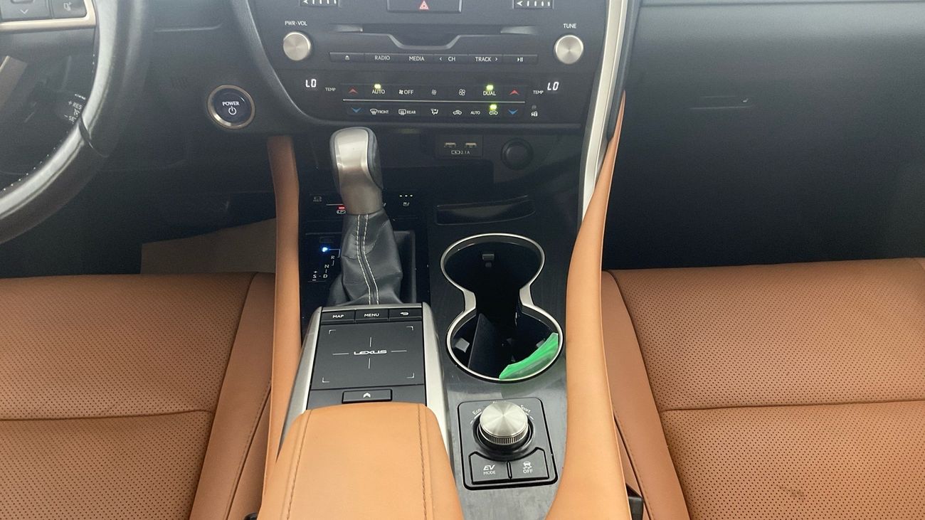 لكزس RX450h Premier | upto AED 20,000 Ramadan Discount | شامل الضمان | 0 ﺪﻔﻋﺓ ﺃﻮﻟﻯ