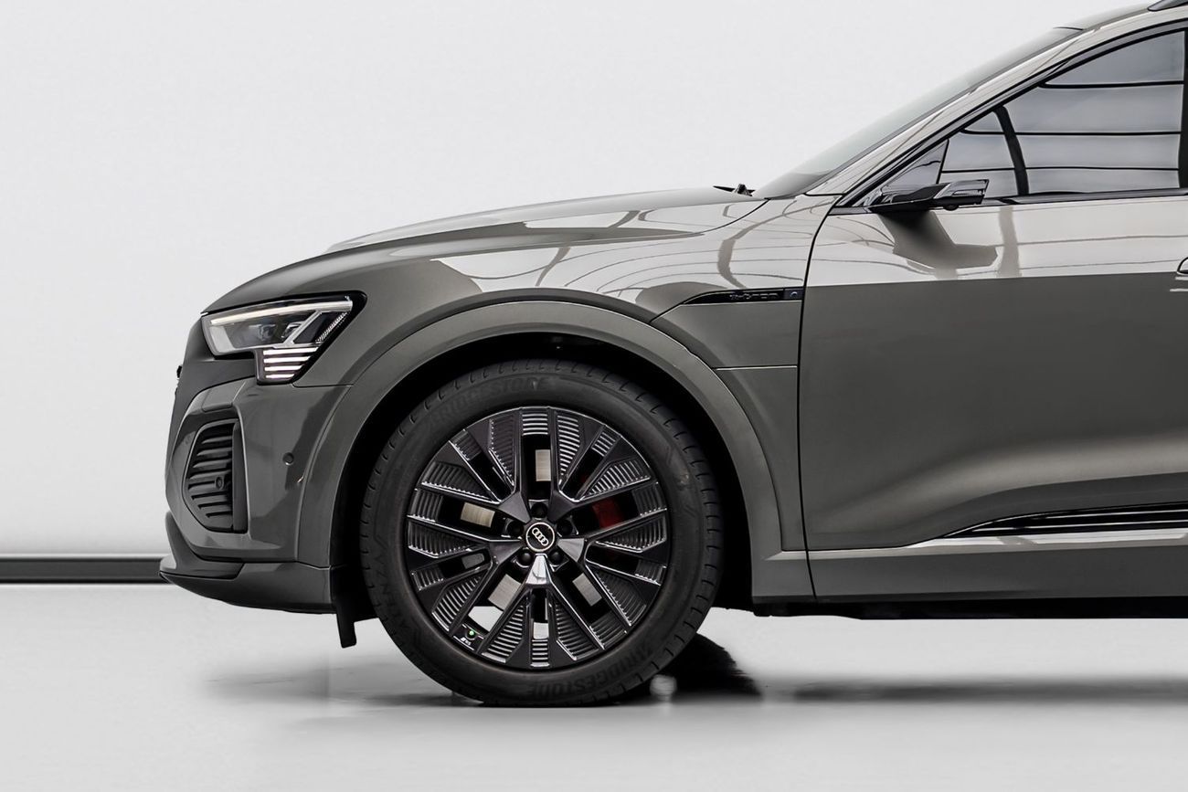 أودي Q8 إي ترون 55 quattro S Line