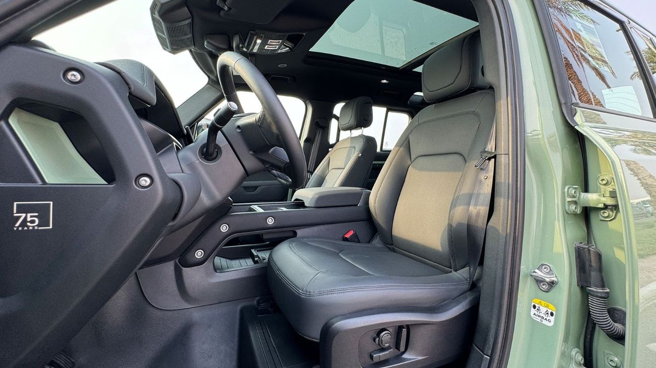 Land Rover Defender 75 Year Edition | V6 | GCC