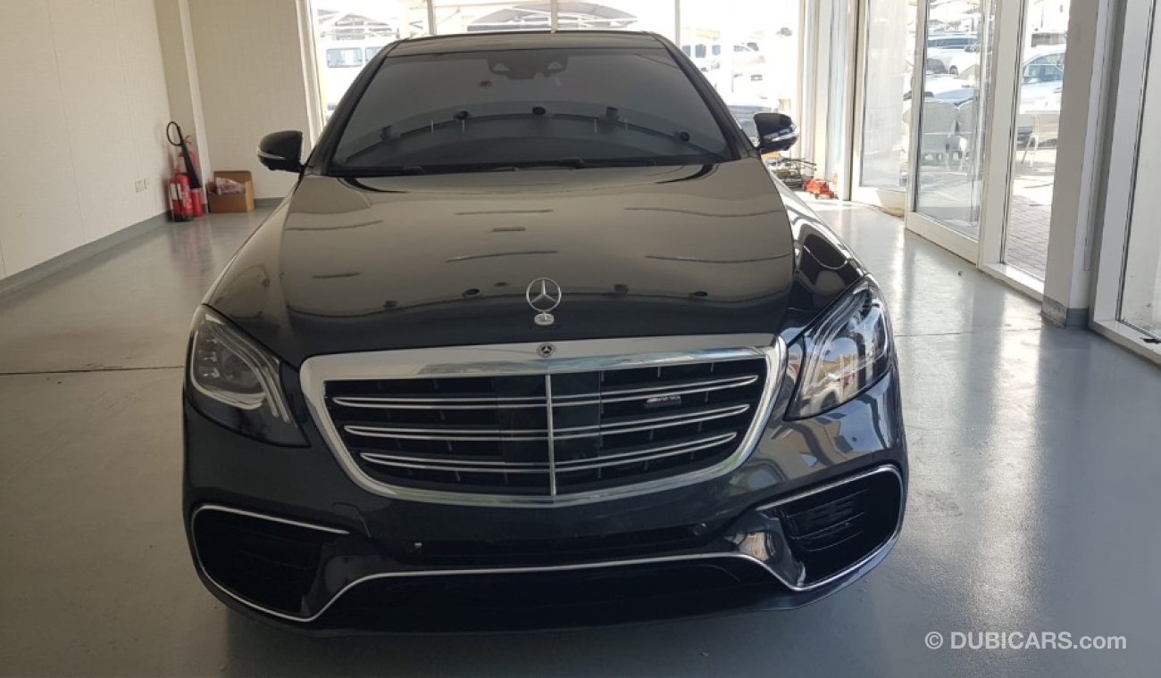 مرسيدس بنز S 550