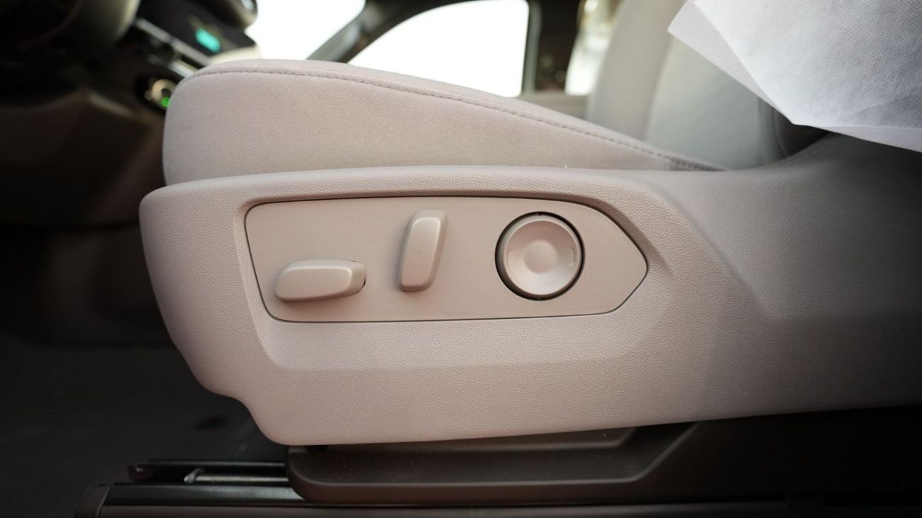 Chevrolet Silverado 2023 CHEVORLET SILVERADO Z71 5.3L V8 4WD PICK-UP 4doors