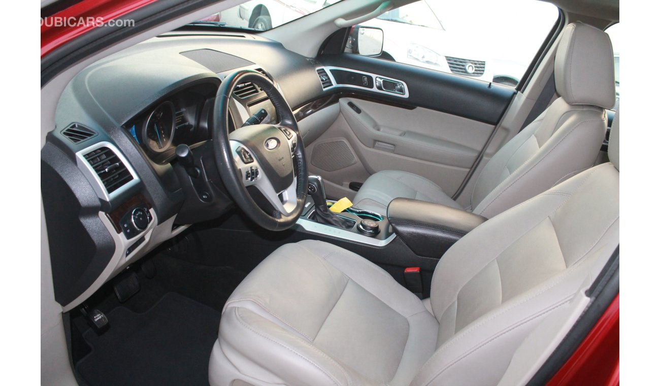 Ford Explorer 3.5L V6 4 WD LIMITED 2015 MODEL