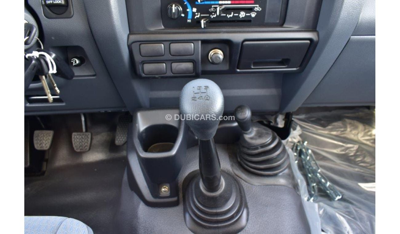 Toyota Land Cruiser Pick Up V6 4.2L Diesel Manual Transmission