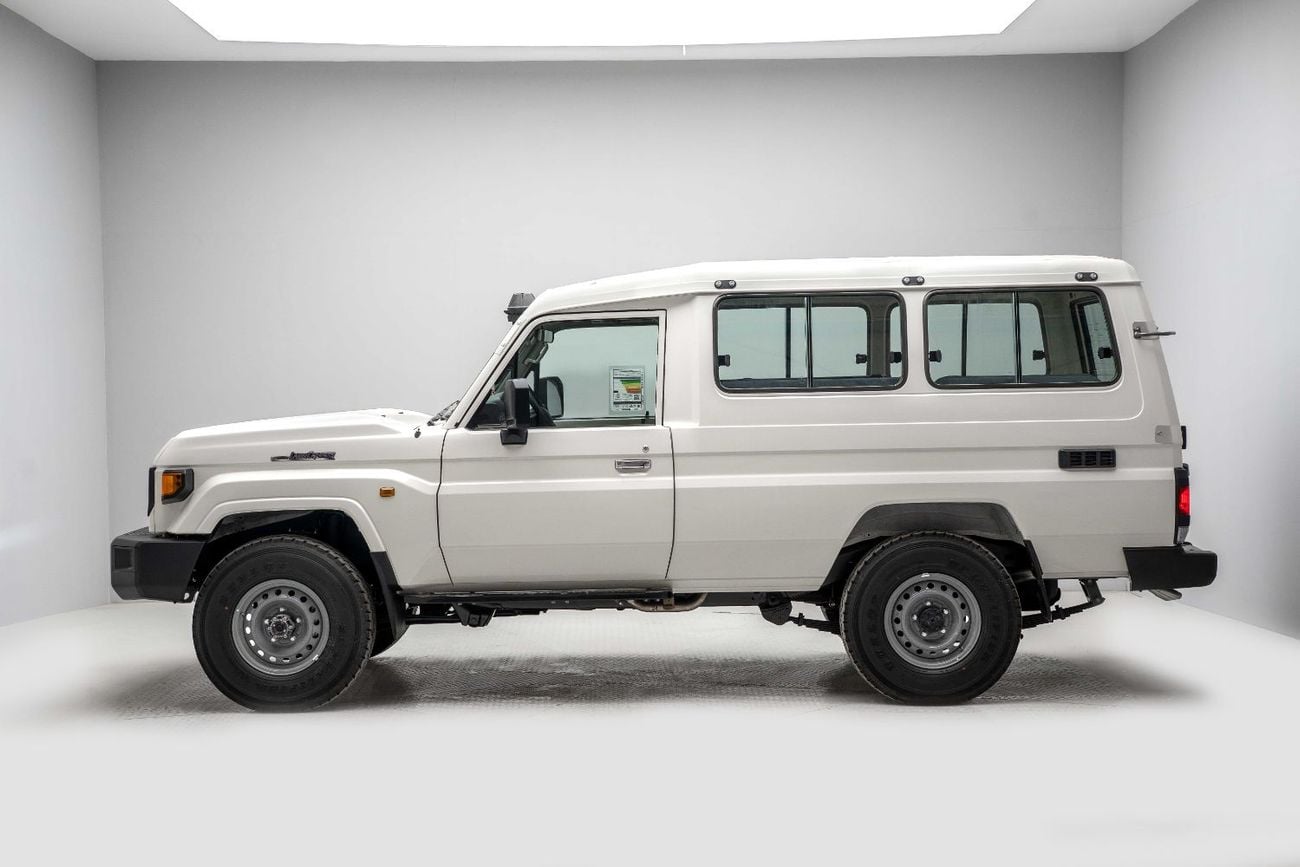 Toyota Land Cruiser 70 LC 78 HARDTOP 4.0L AT - White Inside Bluish Grey | Export Only