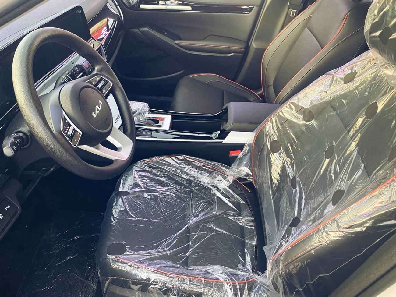 كيا سيلتوس Std 1.6L (123 HP)