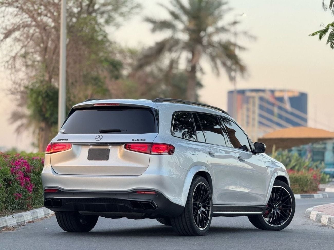 Mercedes Benz GLS63 AMG  DOUBLE NIGHT PACKAGE 2021