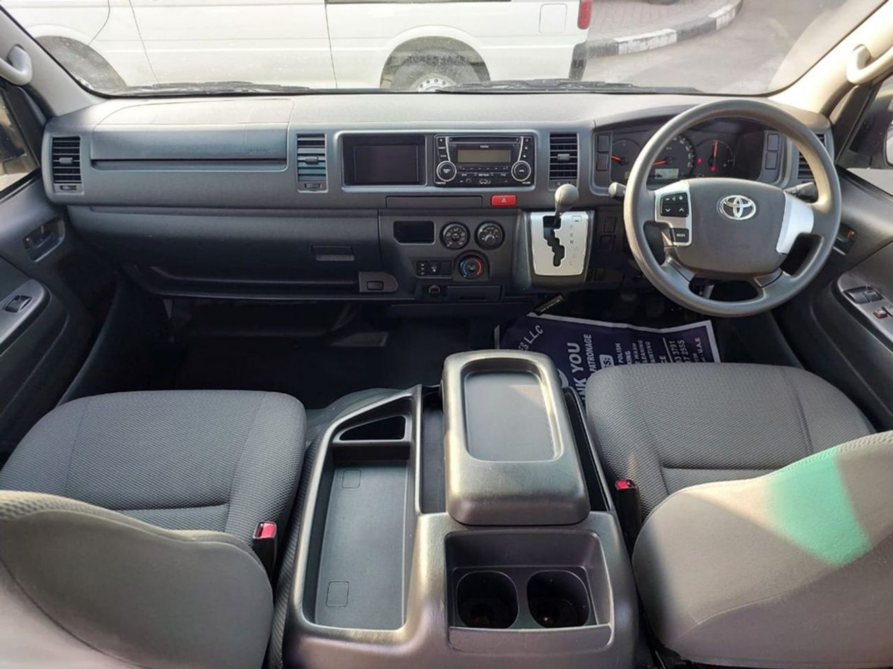 تويوتا هاياس TOYOTA HIACE COMMUTER VAN RHD 2015 MODEL 3.0 L DIESEL AUTOMATIC(PM22809)