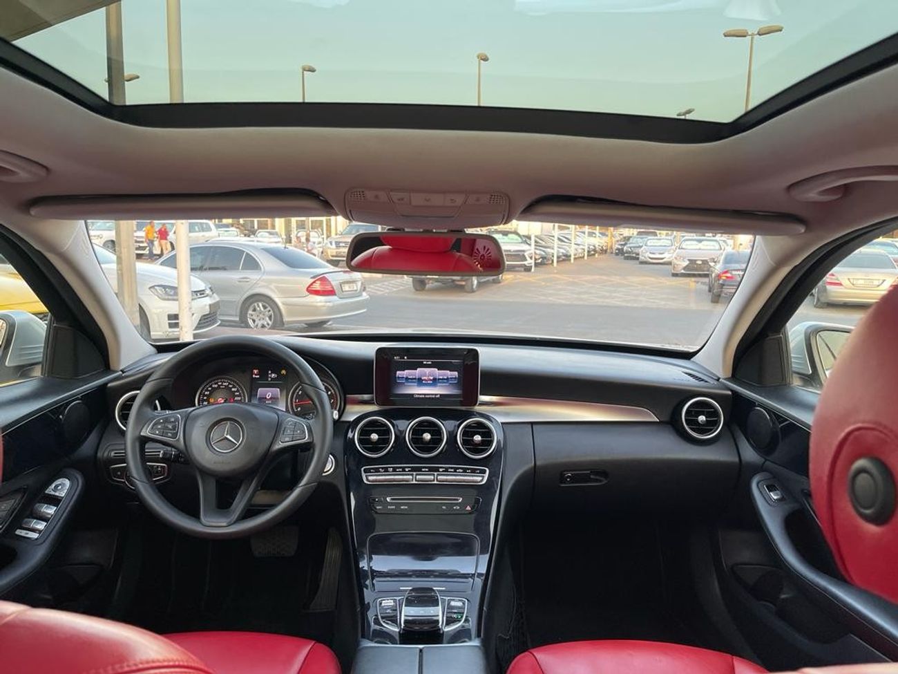 مرسيدس بنز C 200 AMG باك