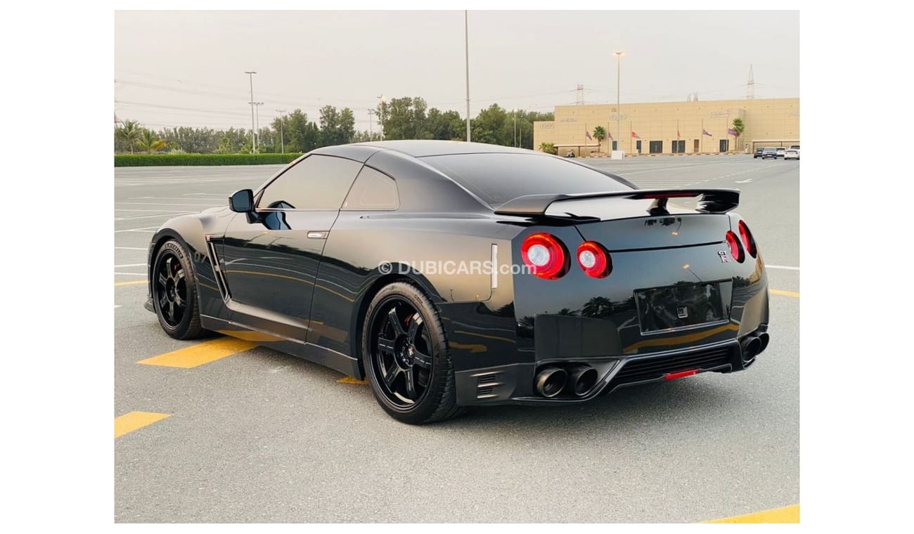 Nissan GTR Std Std Nissan GT-R 2016 GCC full option Alfa 6 perfect condition original paint