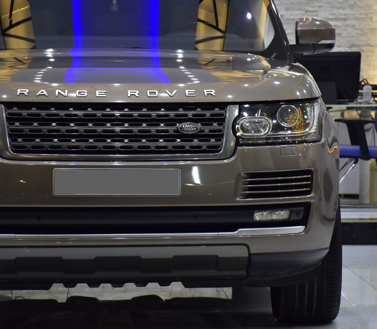 Used Land Rover Range Rover EXCELLENT DEAL for our Range Rover Vogue SE ...