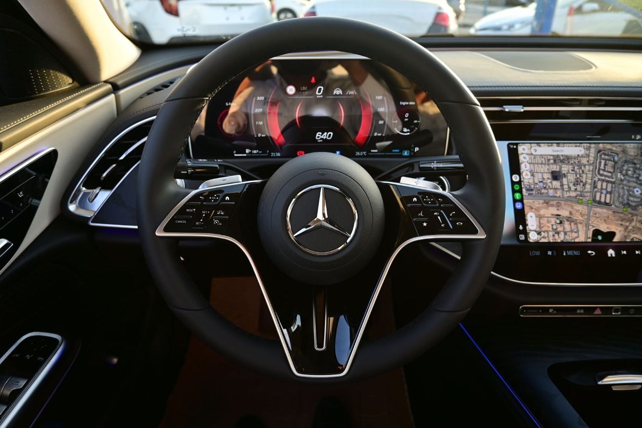 مرسيدس بنز E200 STD Mercedes-Benz E200 2.0L Turbo + Mild Hybrid Color Black Model 2025