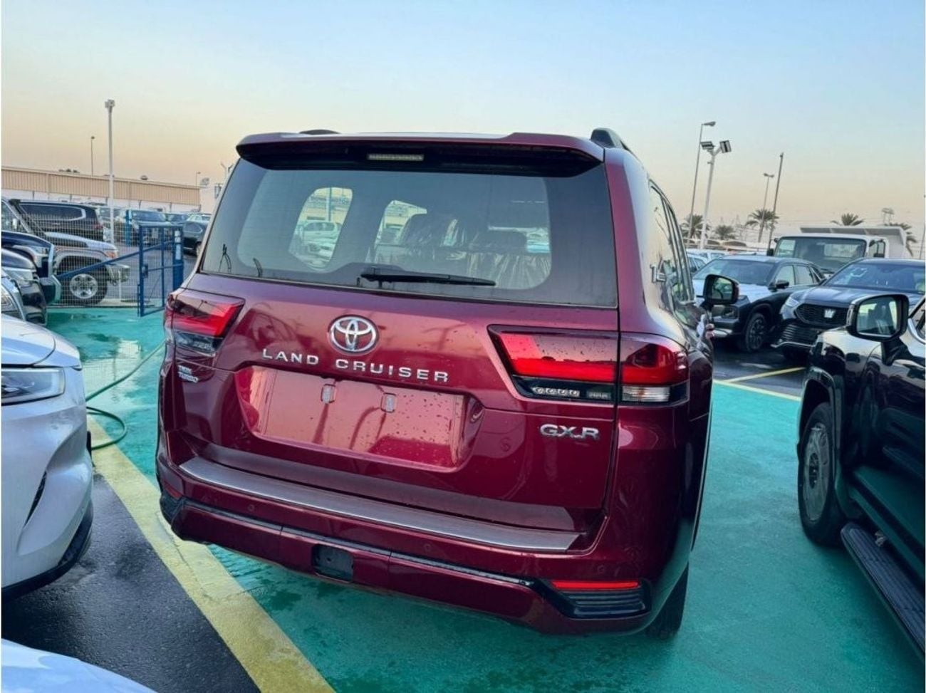 تويوتا لاند كروزر New 2026 Toyota Land cruiser 3500cc GXR Twin Turbo Petrol Automatic Zero KM