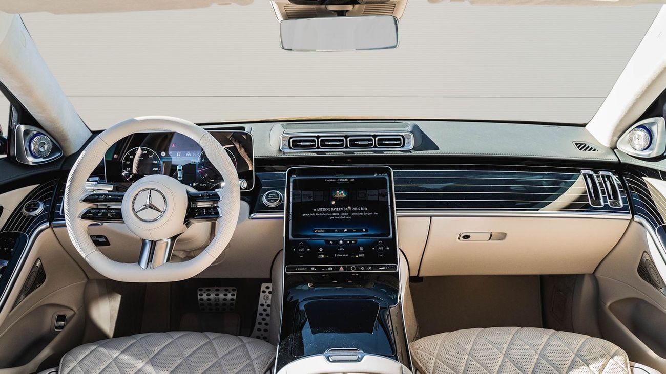 Mercedes-Benz S 63 AMG Mercedes-Benz S 63 AMG BRABUS B930 CARBON+4SEATS+FRIDGE+4D