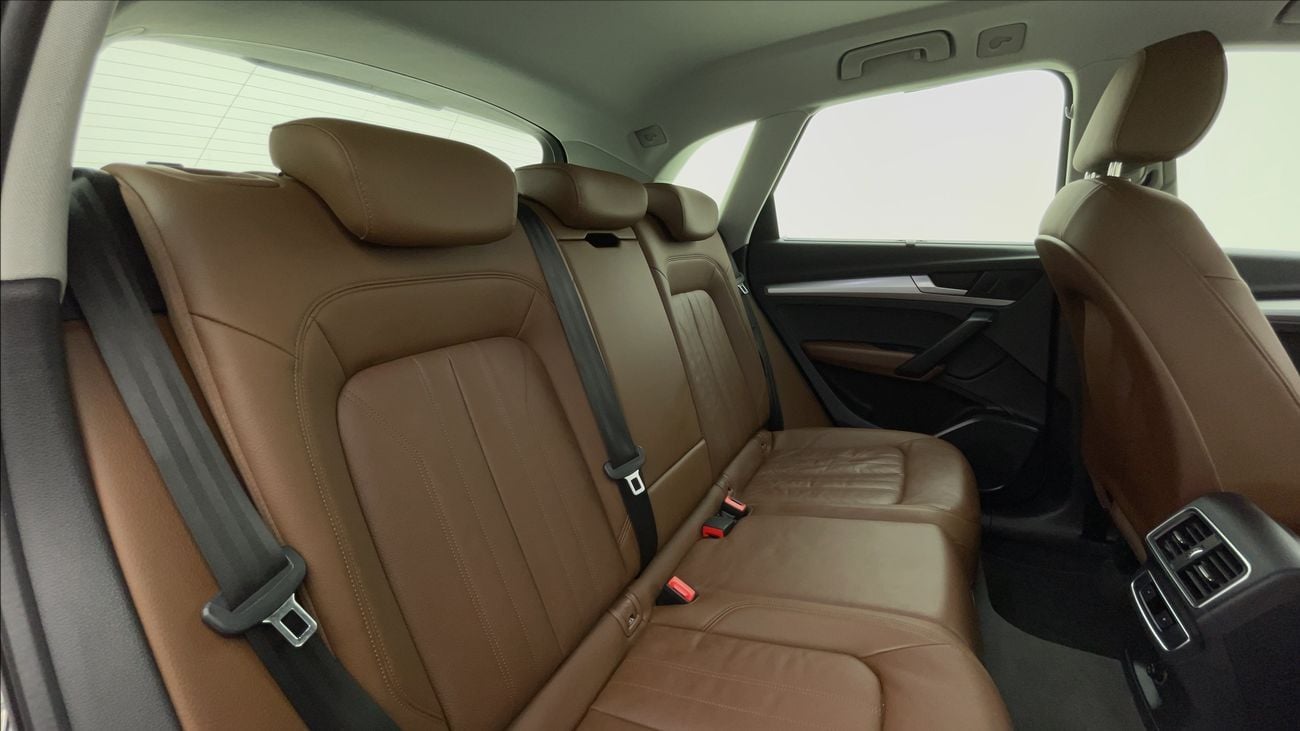 أودي Q5 45 TFSI QUATTRO 2 | بدون دفعة مقدمة | اختبار القيادة في المنزل