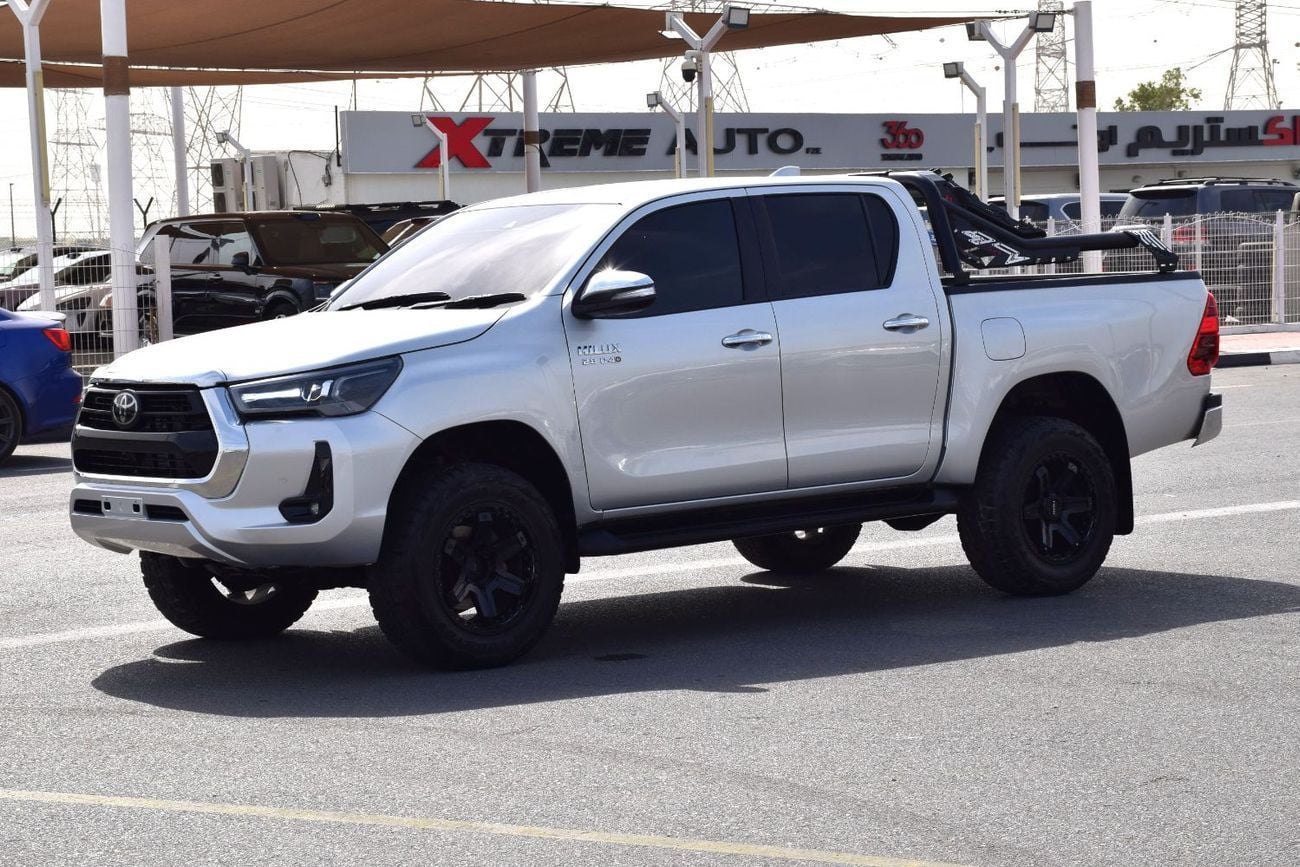 Toyota Hilux 4X4 DIESEL 2.8L Right Hand (Export Only)