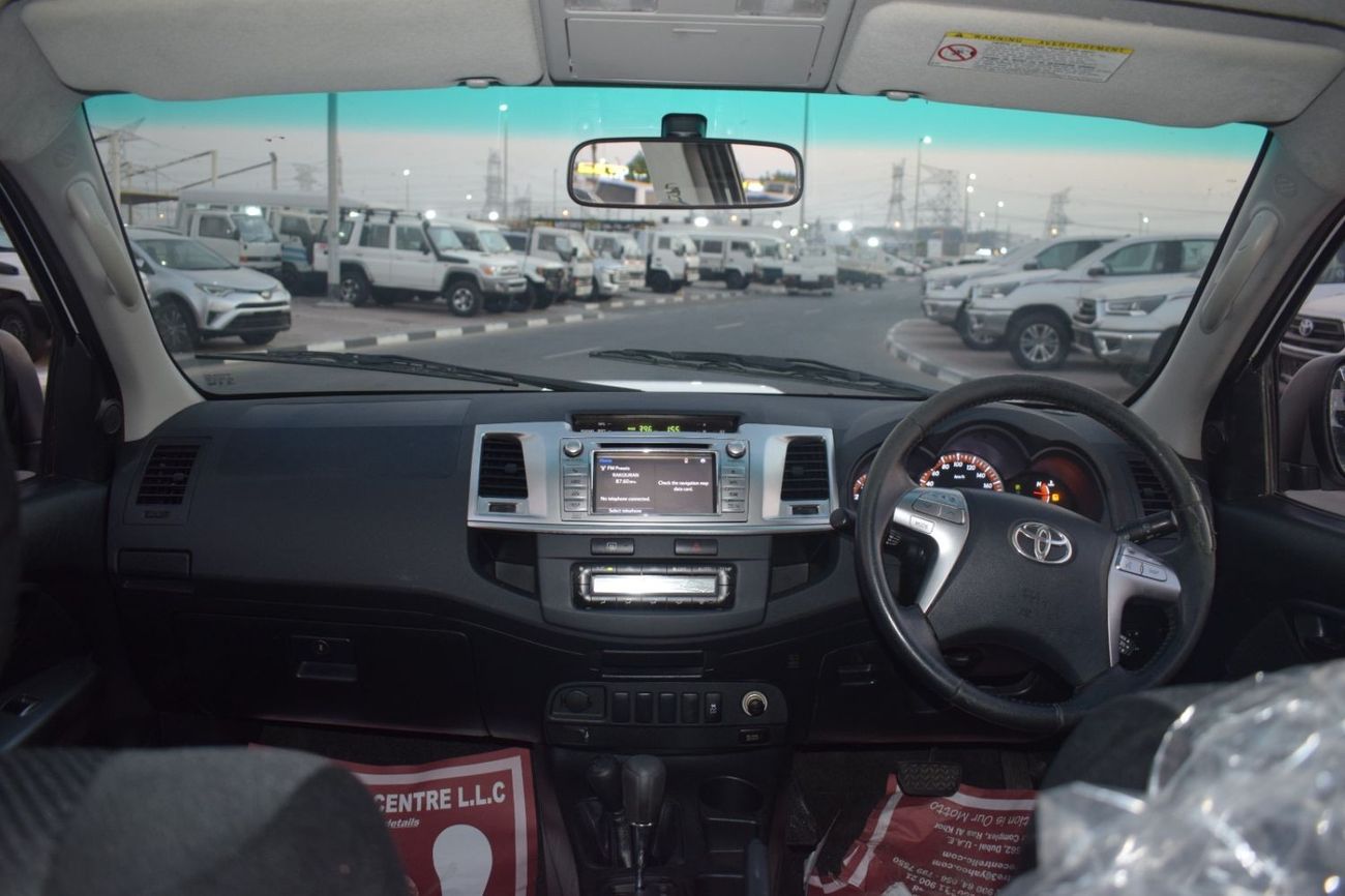 تويوتا هيلوكس 2014 TOYOTA HILUX SR5 D4D