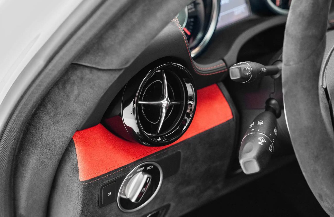 Mercedes-Benz SLS AMG 6.3L V8 Naturally Aspirated Engine