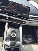 كيا سبورتيج 2.0L PETROL - FULL OPTION