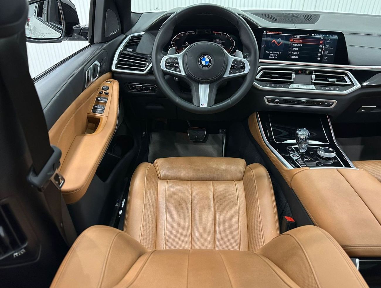 بي أم دبليو X5 40i اكسكلوسيف 2021 BMW X5 xDrive40i M-Sport, March 2026 BMW Warranty + Service Pack, Full Options, L