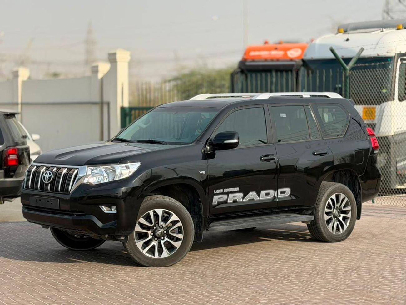 تويوتا برادو TX-L 4.0L Petrol V6 2022 Export Price @ 122,000 AED