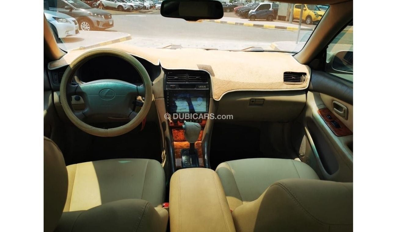 لكزس ES 300 Limited Edition