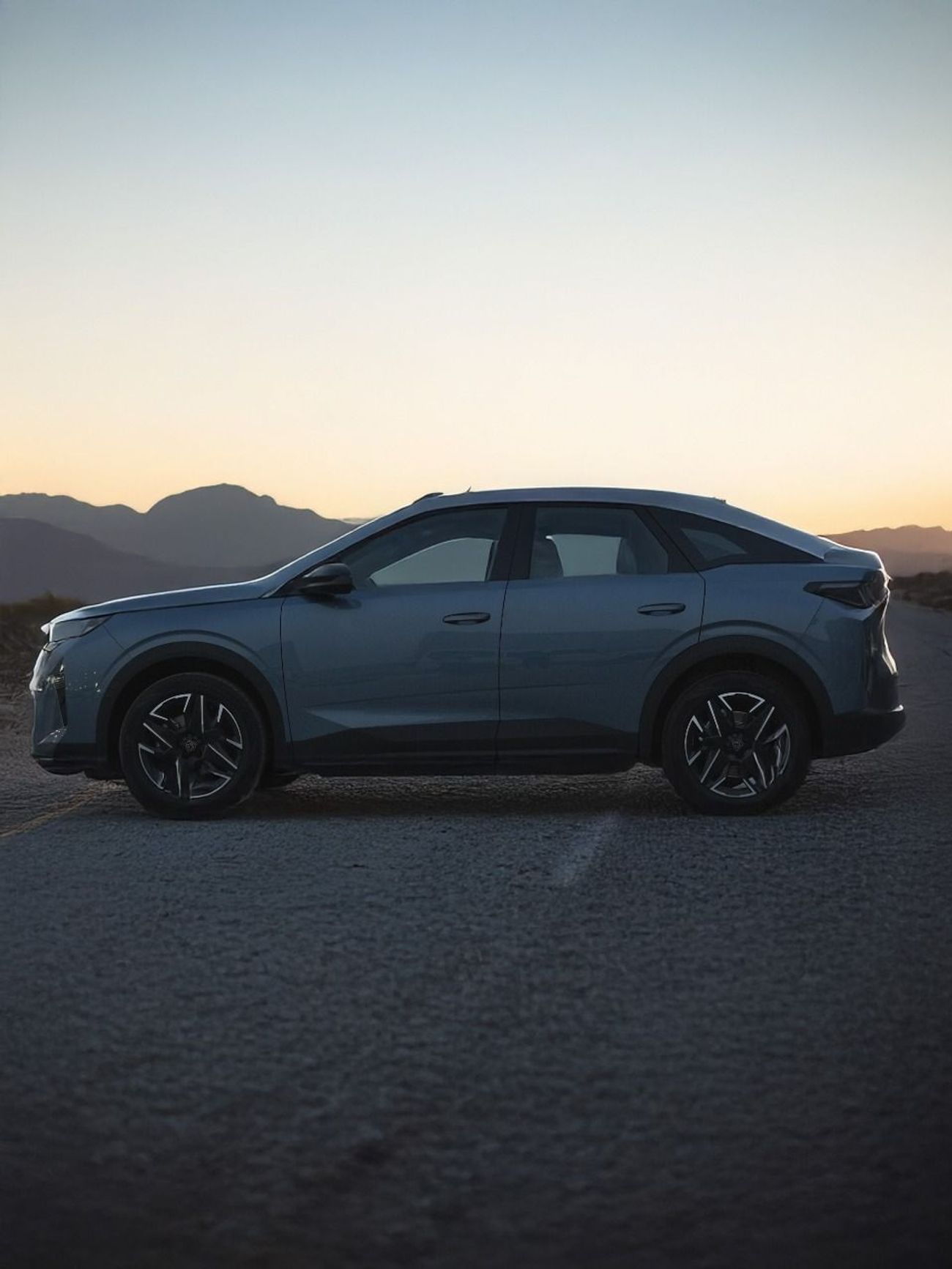 Peugeot 3008 0% EMI 1,890 - 5 Years - 100,000KM warranty .@ Official Dealer  Free Registration - Free tint