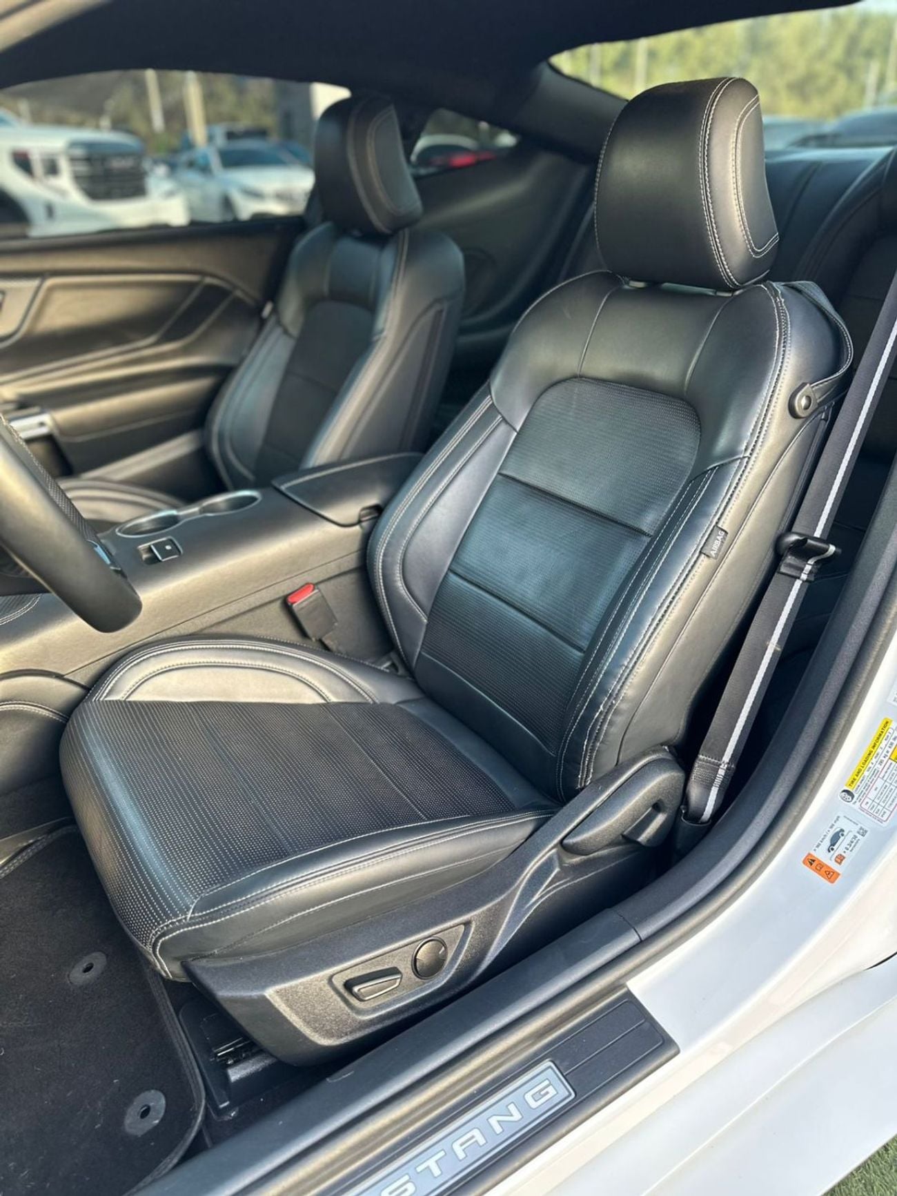 Ford Mustang FORD MUSTANG GT 5.0 PREMIUM IMPORT AMERICA FULL OPTION PERFECT CONDITION