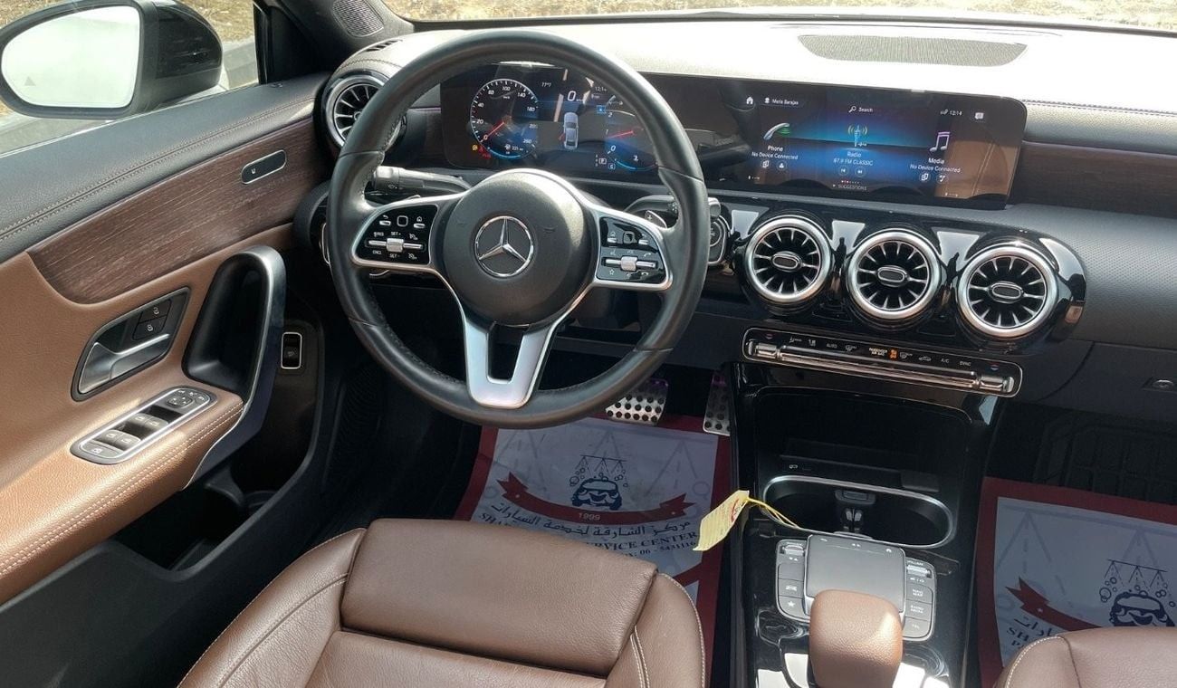 مرسيدس بنز A 220 2.0L, V4, Full option