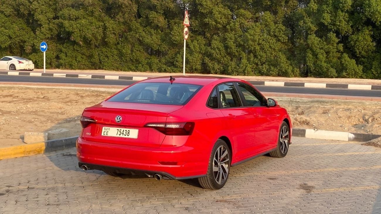 Volkswagen Jetta 2.0L GLI Full Option