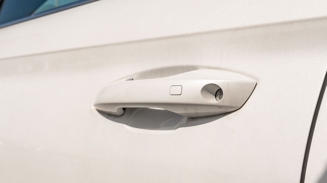 بي واي دي كين ال دي ام-اي