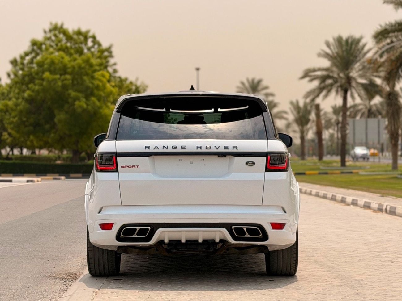 Land Rover Range Rover Sport HSE DYNAMIC