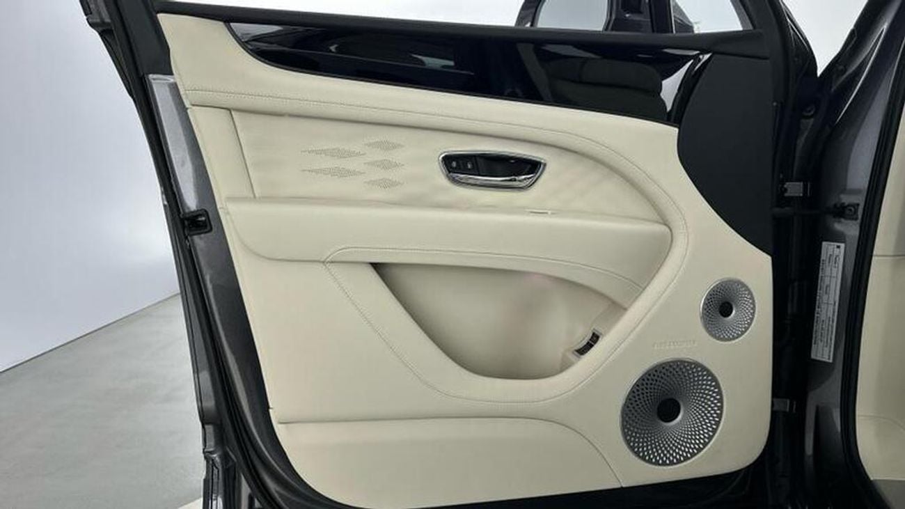 Bentley Bentayga 3.0 TFSi V6 18kWh Atelier Edition Auto 4WD Euro 6 (s/s) 5dr (EXPORT ONLY) Right hand drive