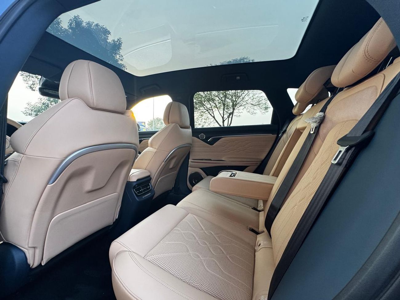 Voyah Free NEW ARRIVAL VOYAH 2022 1.5L HYBRID BRAND NEW FULL OPTION