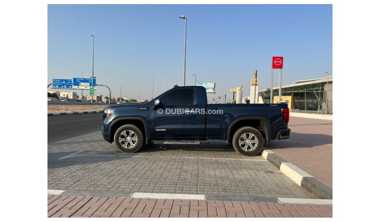 GMC Sierra Elevation GMC Sierra RlevAtion 2021 GCC Under Warranty