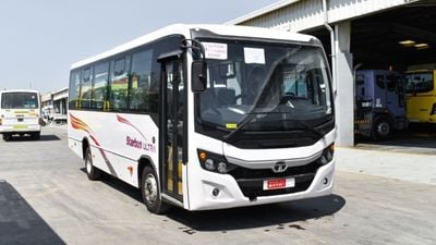 تاتا ستاربس LPO 916 BUS