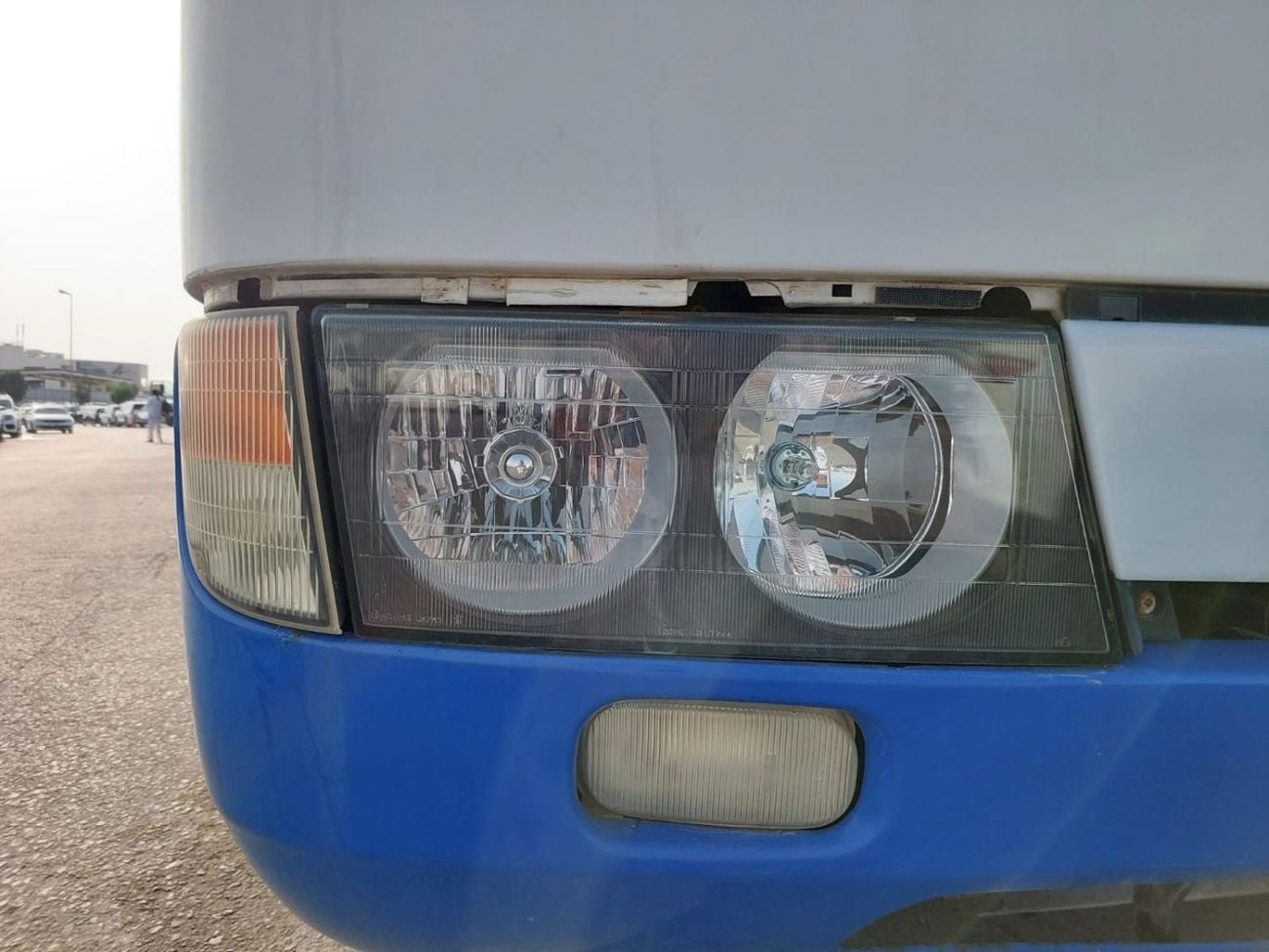 ميتسوبيشي روزا (RAMADAN OFFER) MITSUBISHI ROSA BUS RHD 2004 MODEL 5.2 L DIESEL MANUAL(PM00303)