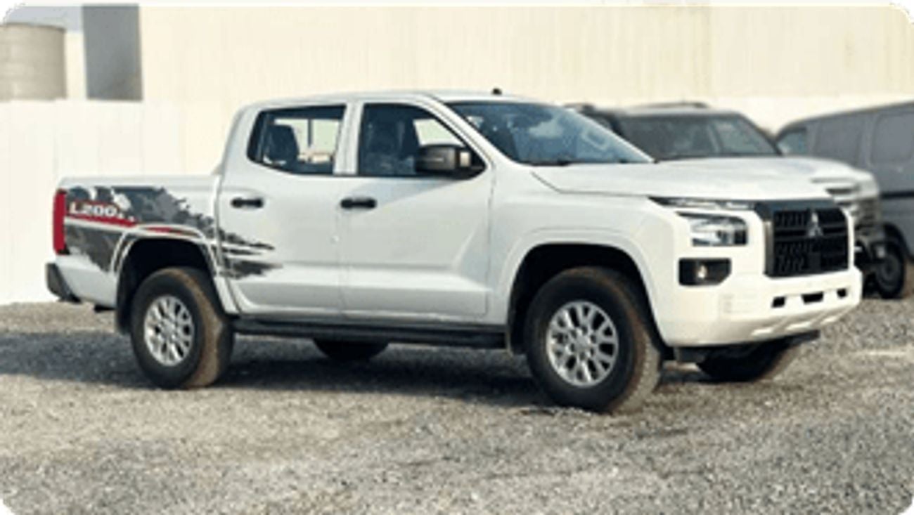 ميتسوبيشي L200 GLX Double Cab Petrol 2.4L