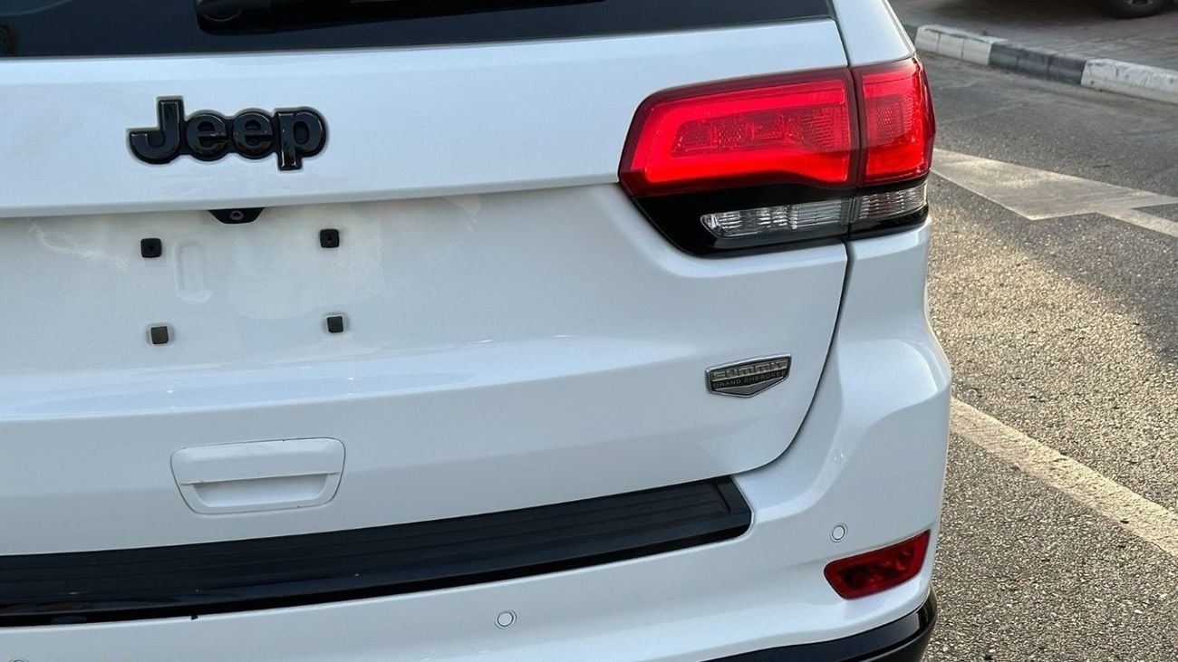 جيب جراند شيروكي ساميت