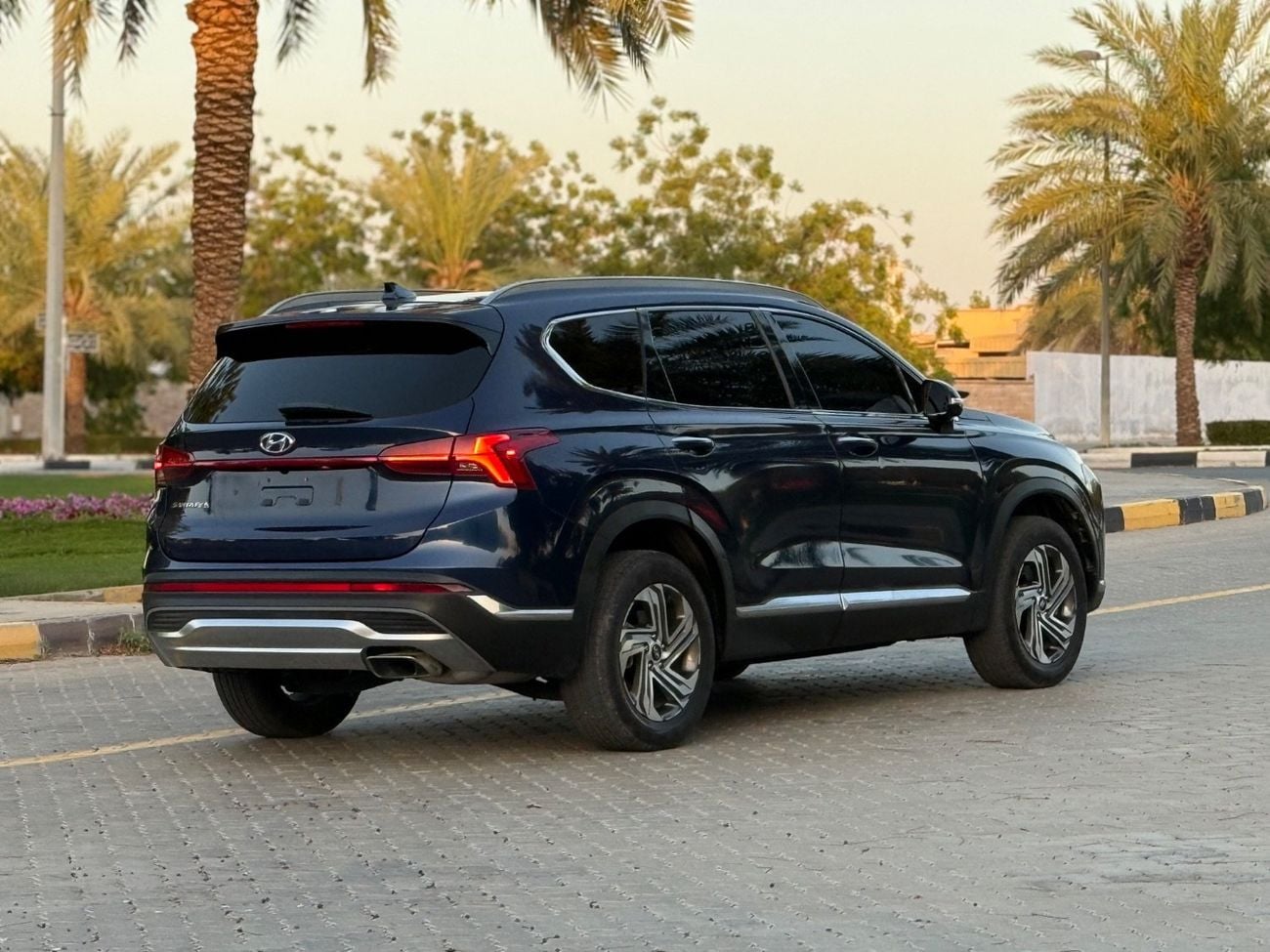 هيونداي سانتا في GL Panorama 2.4L