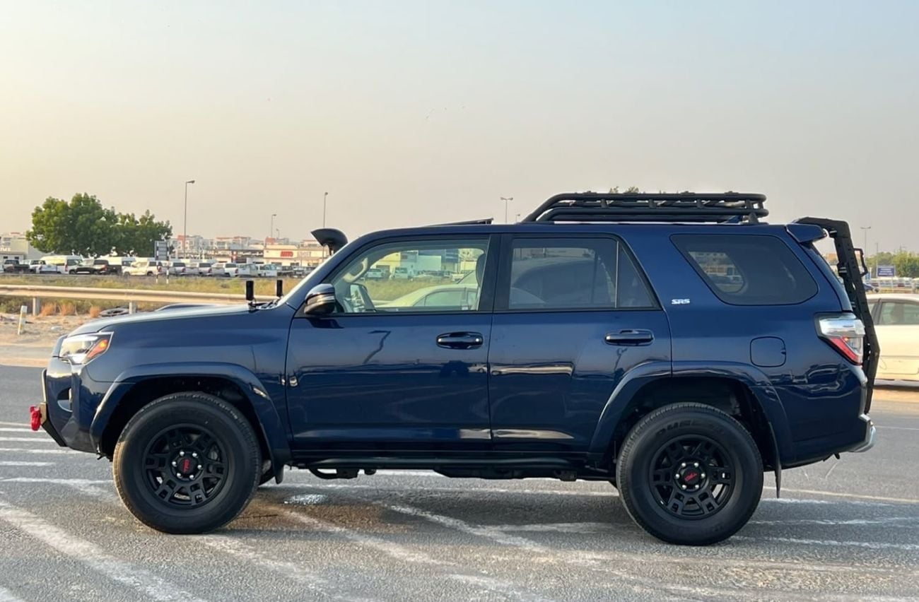 Toyota 4Runner 2024 Toyota 4Runner SR5 FullOption 4.0L  V6  - Sunroof  Rear Camera - Leather Seat  Fully Automatic