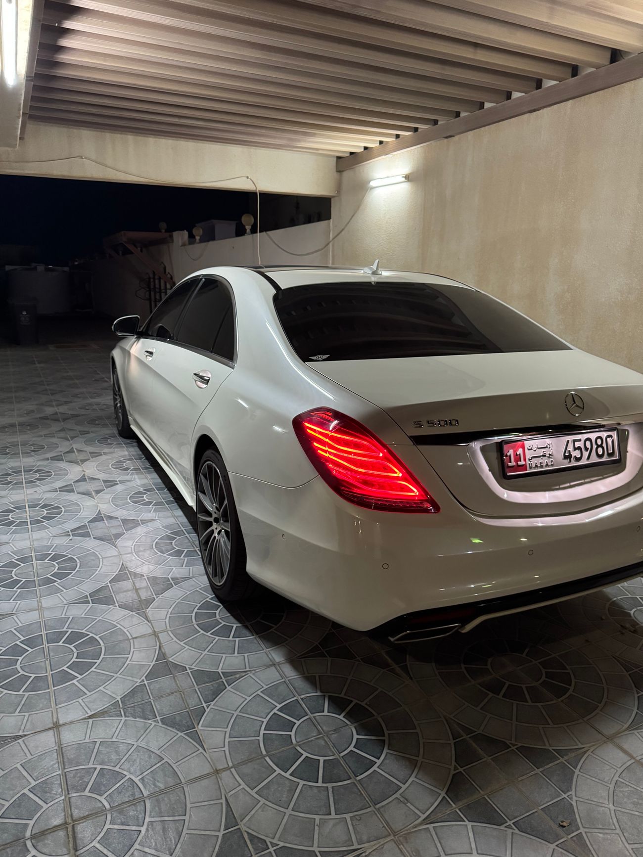 مرسيدس بنز S 400