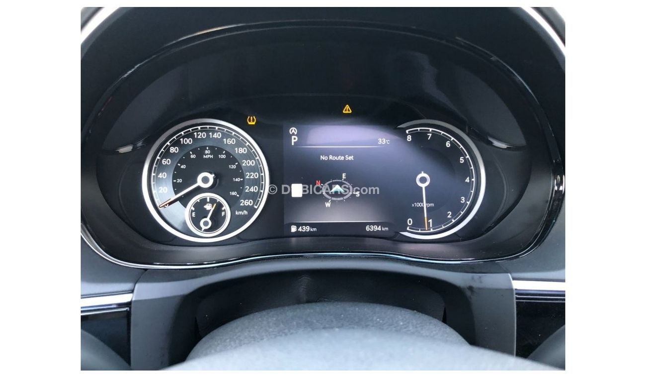 جينيسس GV70 بريميوم Canadian import