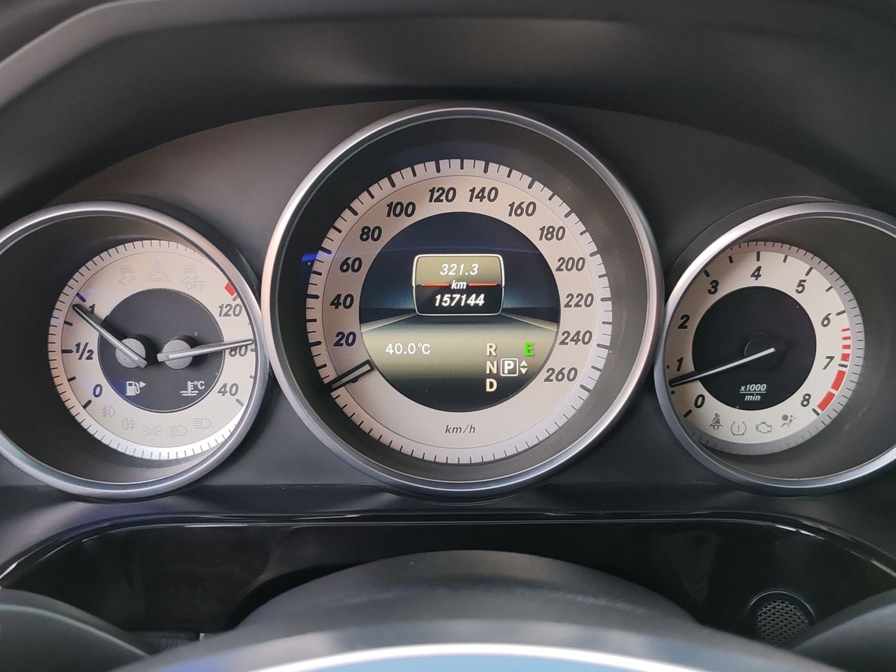 مرسيدس بنز E300 إليجانس AMG