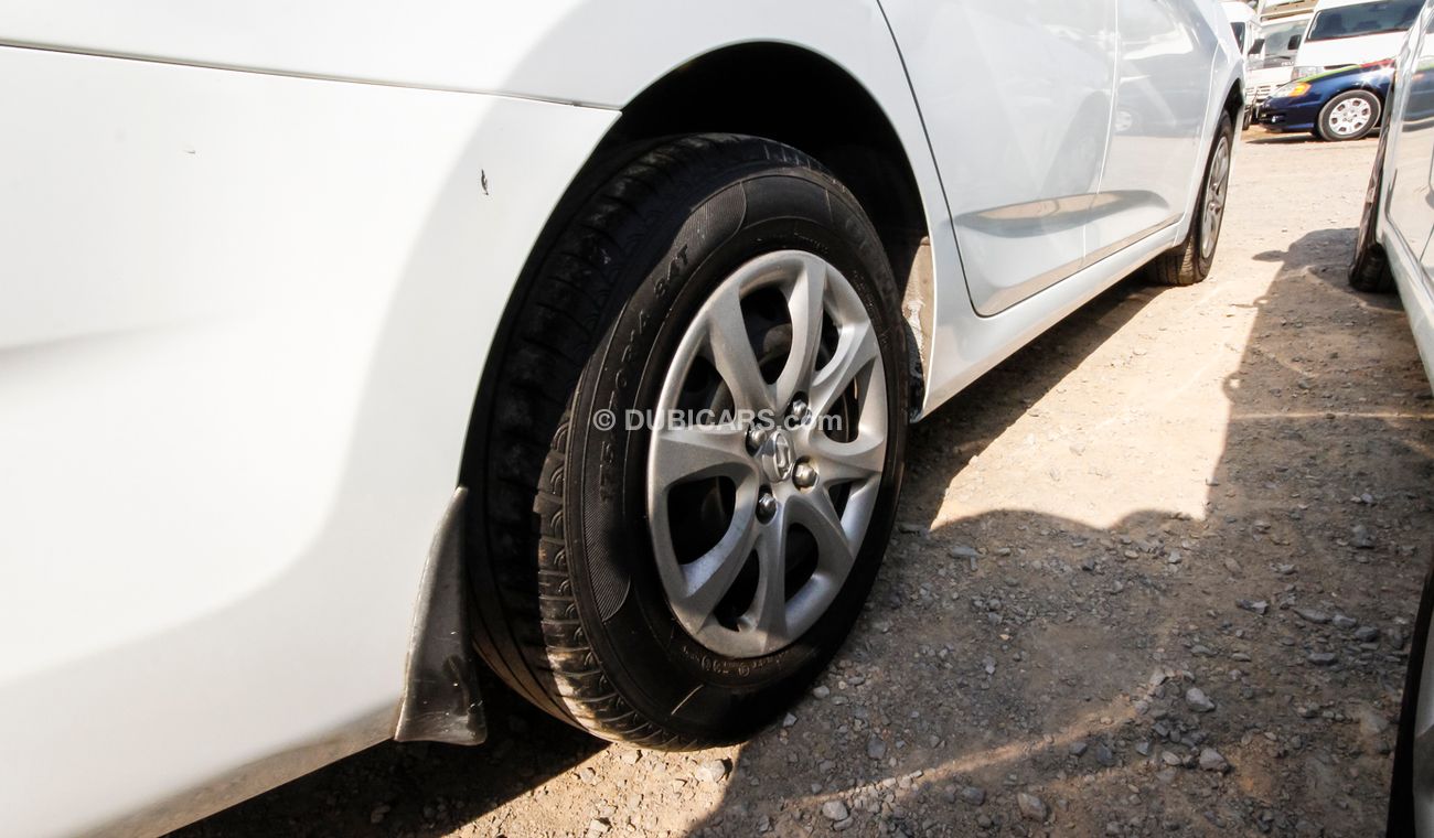 هيونداي أكسنت Blue 1.4