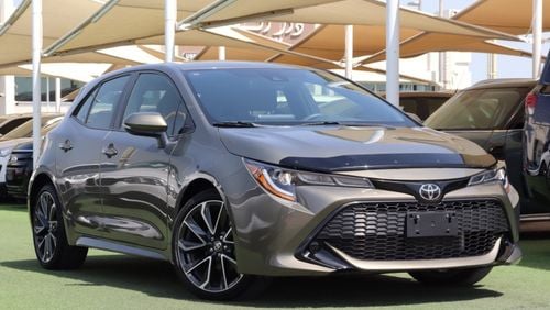 Toyota Corolla Toyota Corolla Hatchback SE / 2019 / Canadian / Low mileage