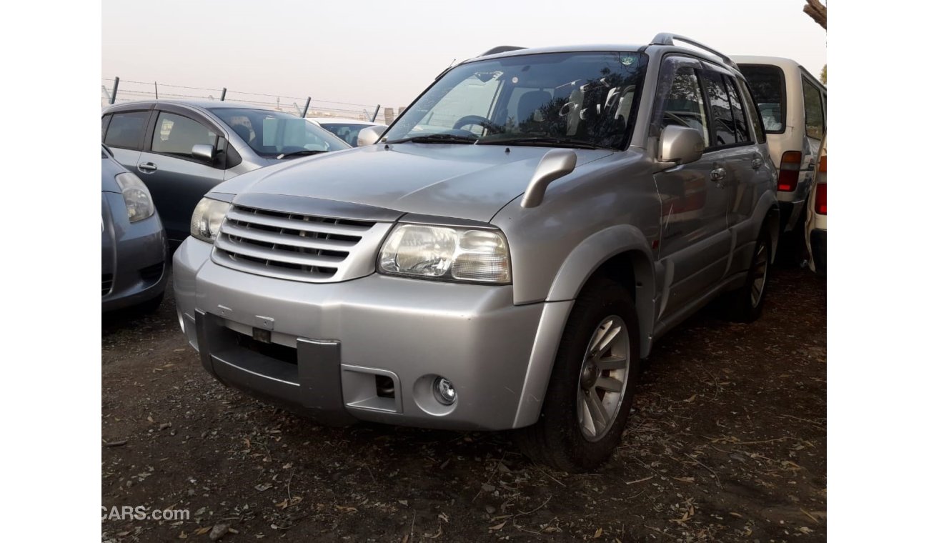 Suzuki Escudo Jeep