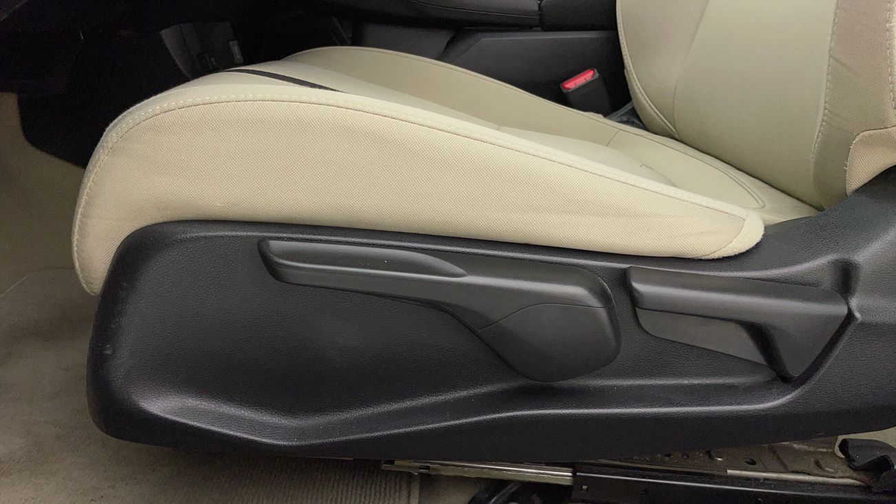 هوندا سيفيك LX SPORT 1.6 | بدون دفعة مقدمة | اختبار القيادة في المنزل