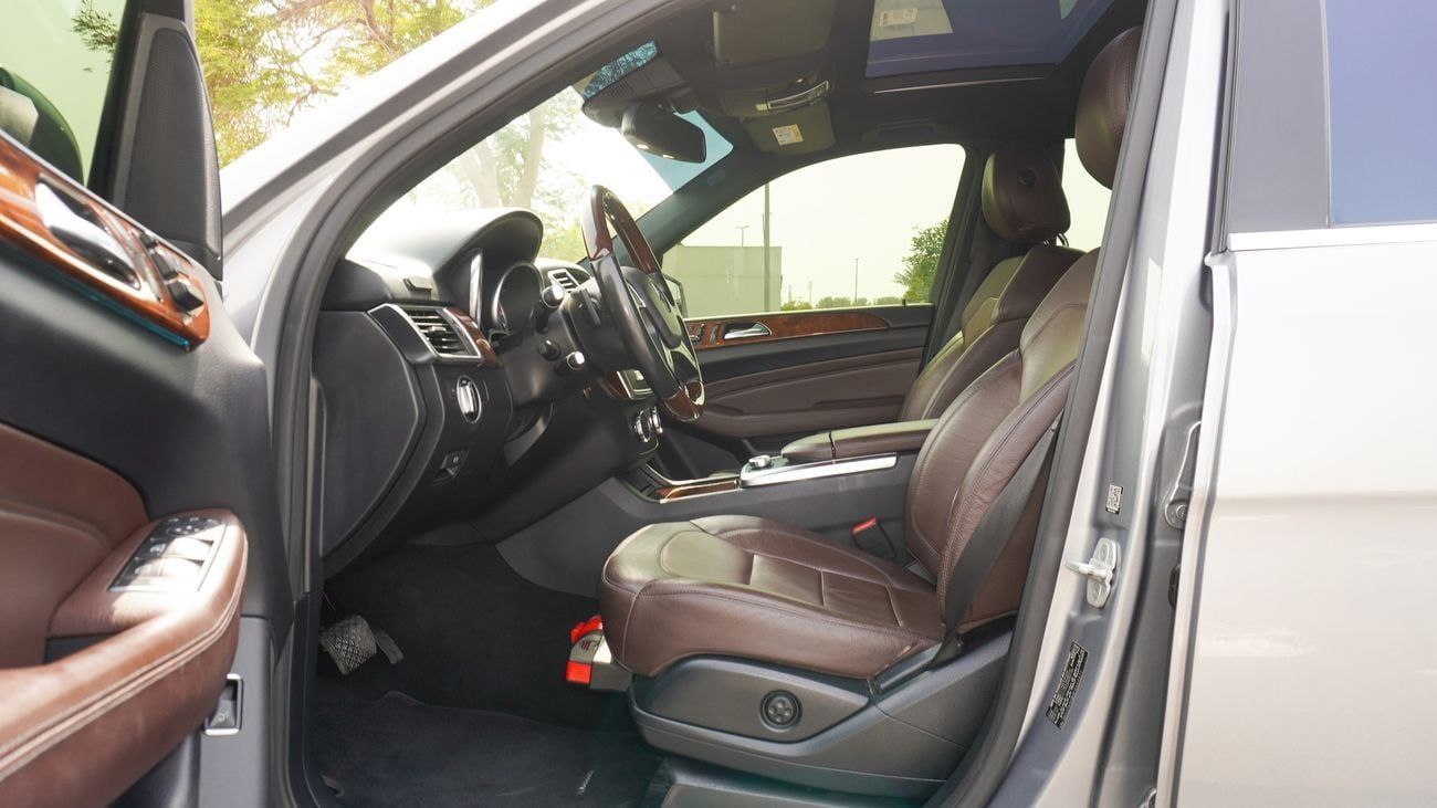 مرسيدس بنز ML 400 4MATIC 2015!! GCC SPECS