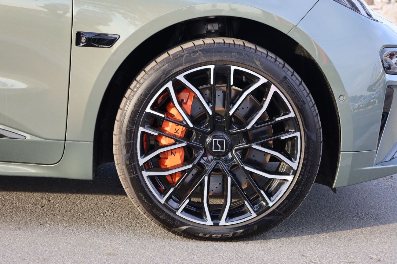 Zeekr 001 YOU Edition 100kWh AWD Z-Sport Package